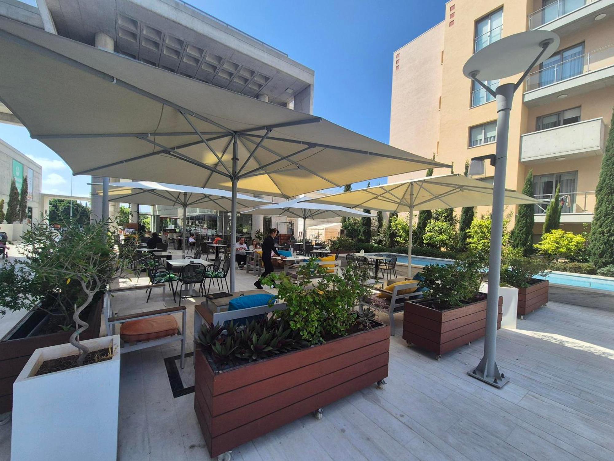 Apartment Luxurious Five Star Amenities *